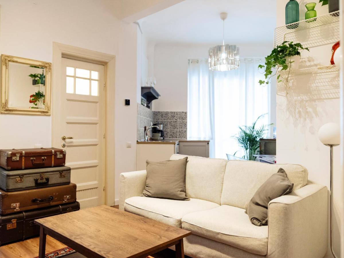 Lovely vintage double studio in city center Bucarest Esterno foto