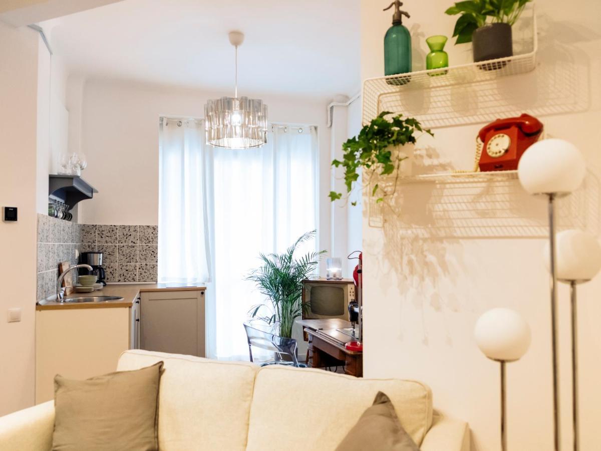 Lovely vintage double studio in city center Bucarest Esterno foto