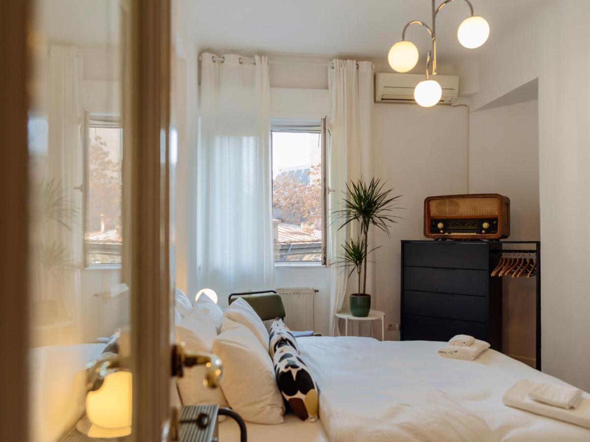 Lovely vintage double studio in city center Bucarest Esterno foto