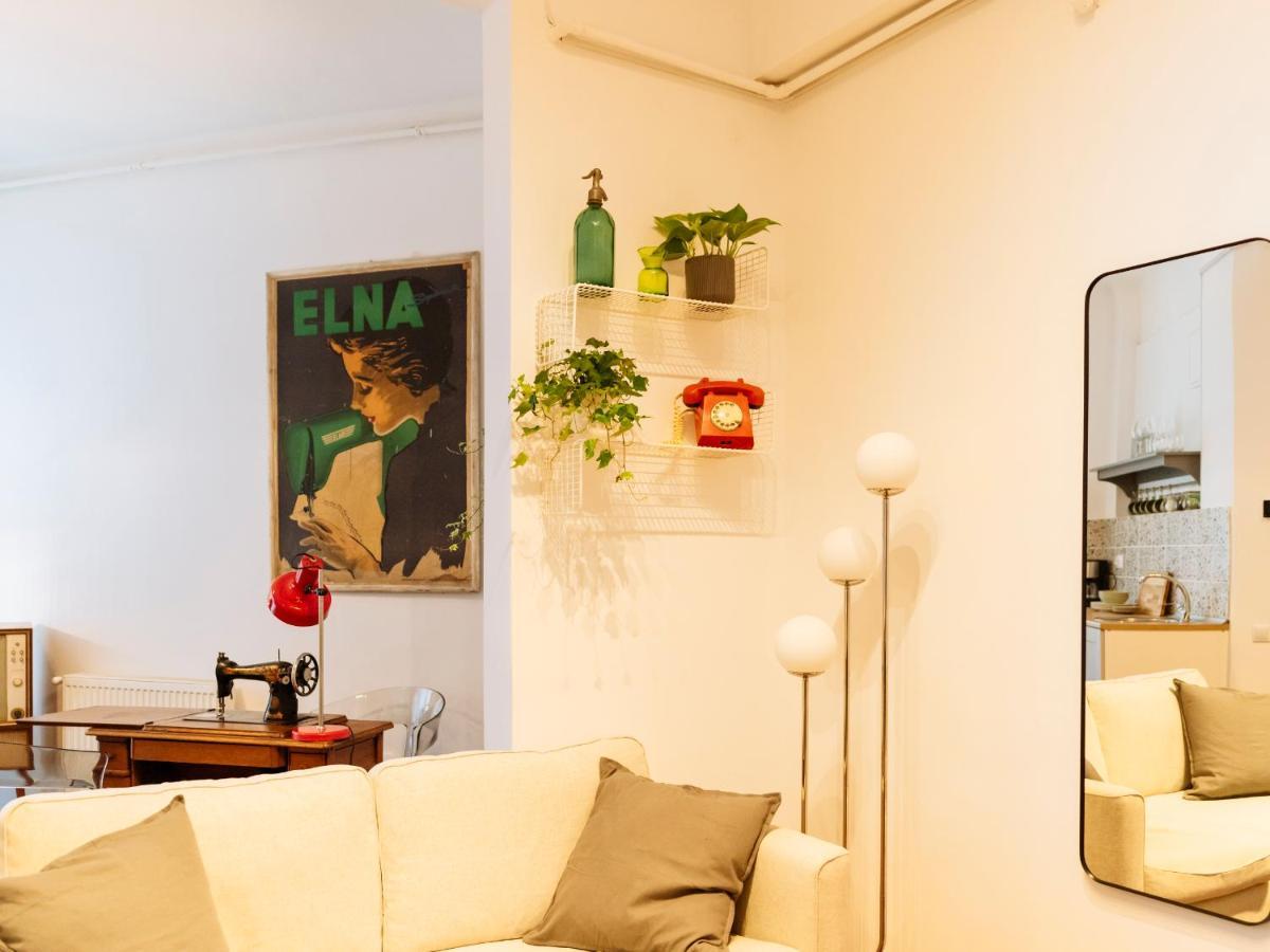 Lovely vintage double studio in city center Bucarest Esterno foto