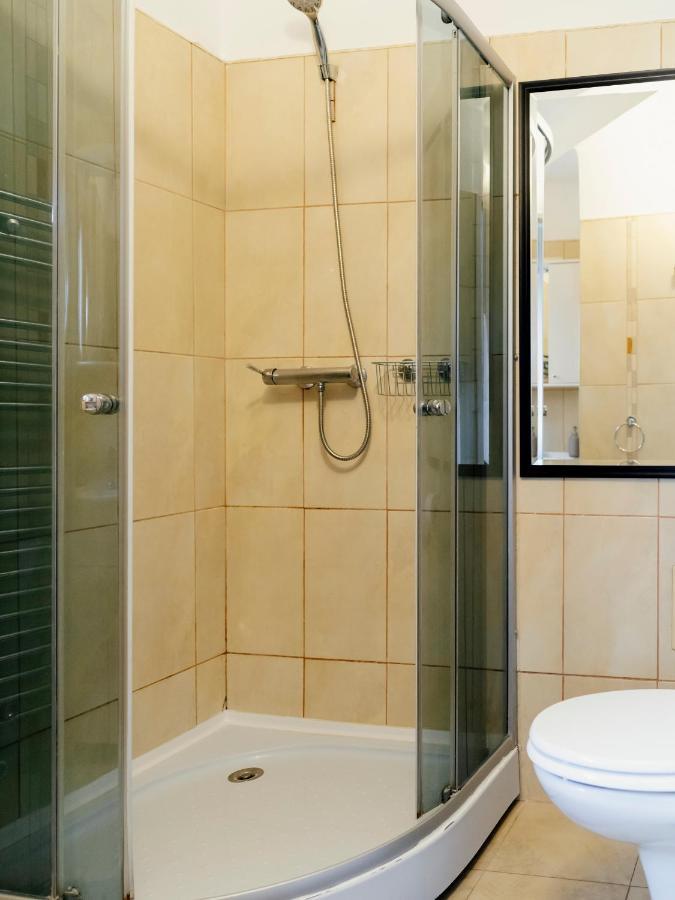Lovely vintage double studio in city center Bucarest Esterno foto