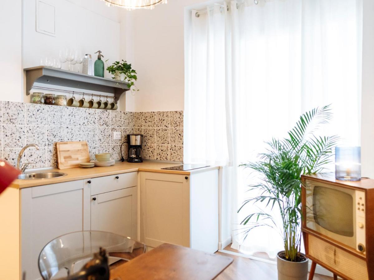 Lovely vintage double studio in city center Bucarest Esterno foto